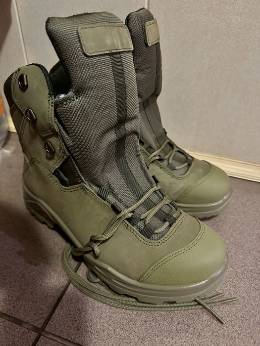 Ботинки берцы  олива