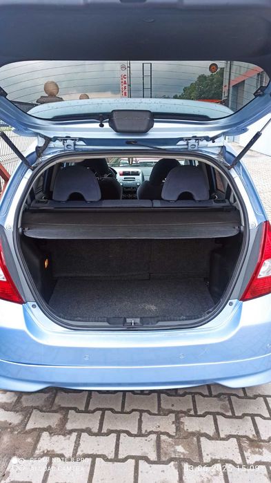 Продам Honda Jazz