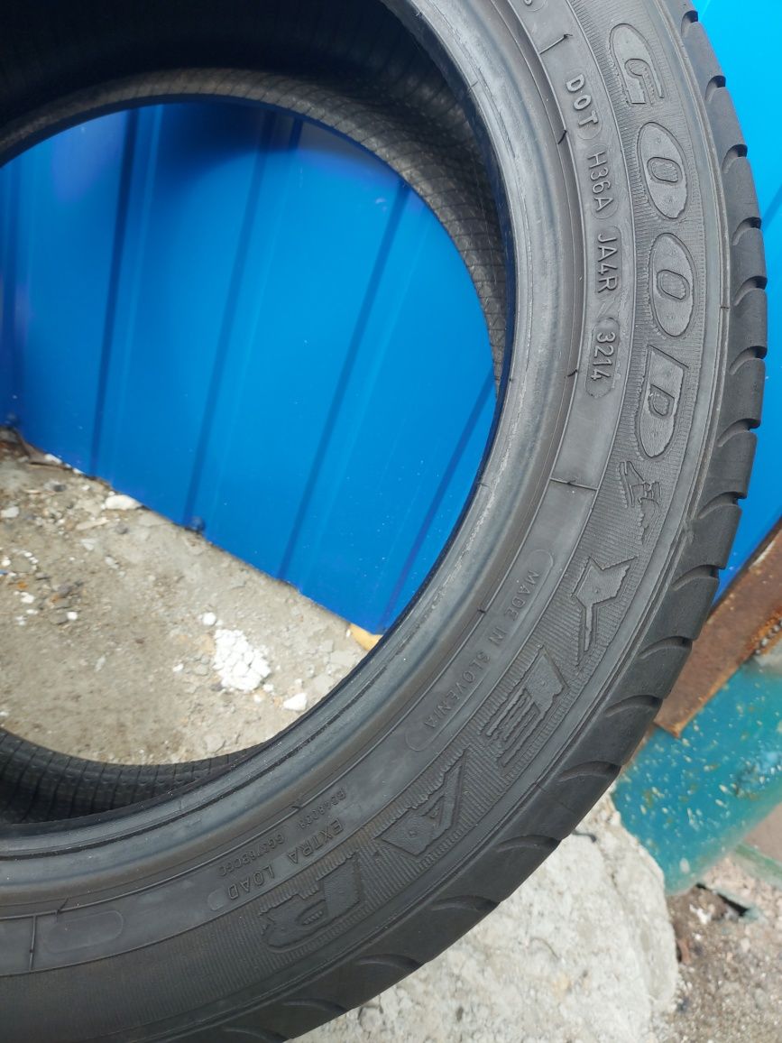 215/50 R17 95W Goodyear пара 2шт літні шини