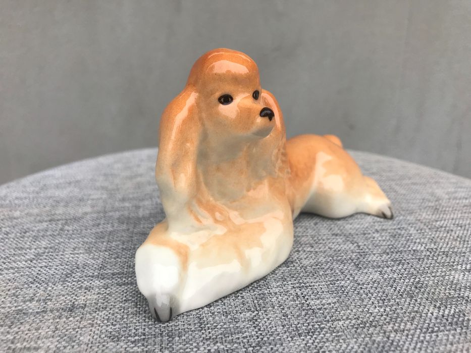 Rzadka figurka z porcelany lomonosov pudel porcelanowy pies , psa