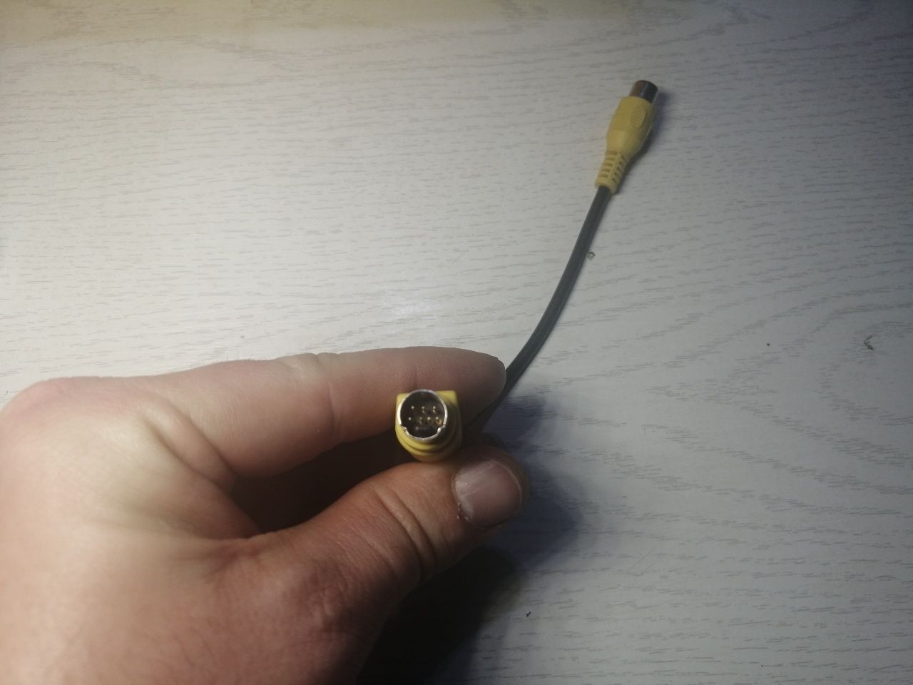 Кабеля VGA, RCA, AUX, TV, Mini-usb, Com-port