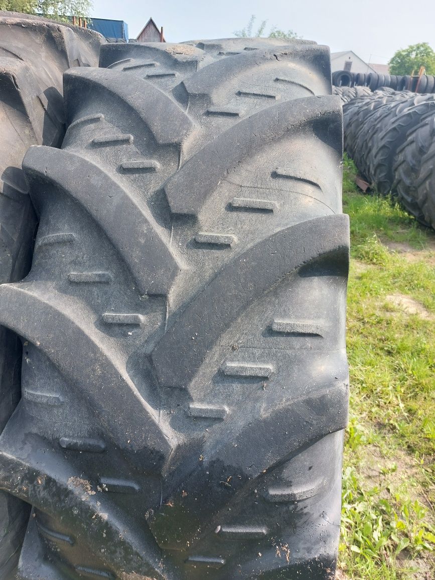 480/70R34 Kleber opony używane rolnicze para
