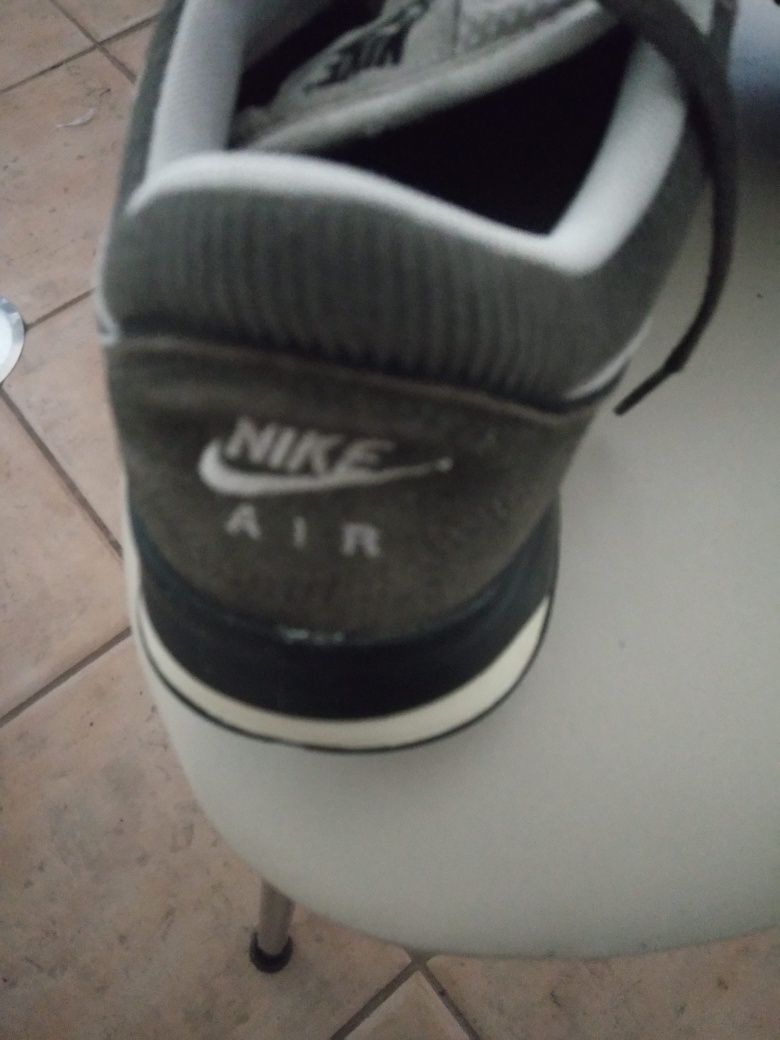 Sapatilhas 42 da Nike air