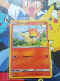 Cyndaquil 10/25 Holo plus gratis.