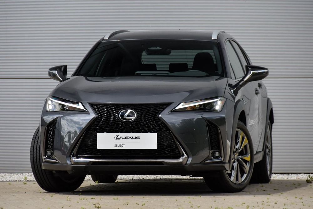 Lexus UX 300h F Sport Design AWD gwarancja ASO VAT23%