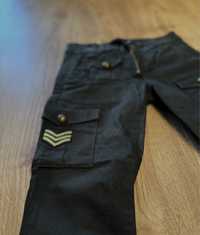 Spodnie damskie dsquared2 rozmiar 36 militarny