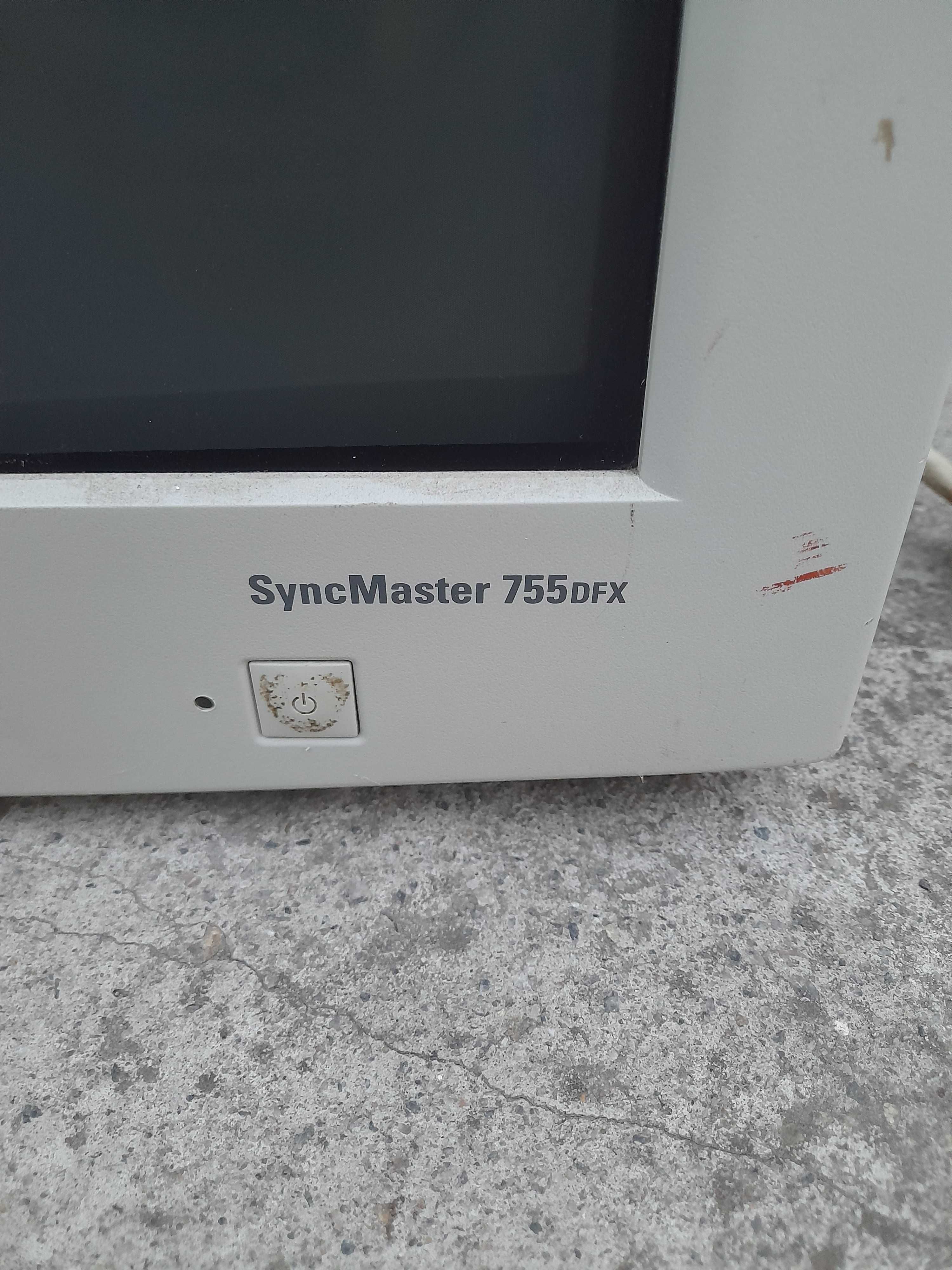 Samsung SyncMaster 755DFX