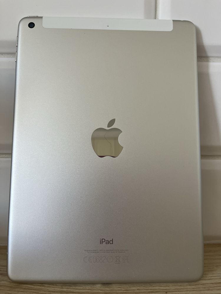 Ipad air , wifi cellular 9,7 32gb