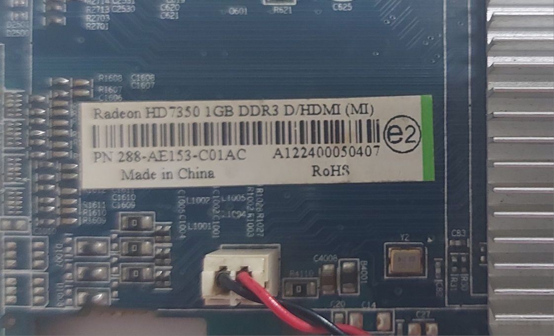 Placa gráfica Low Profile  1GB