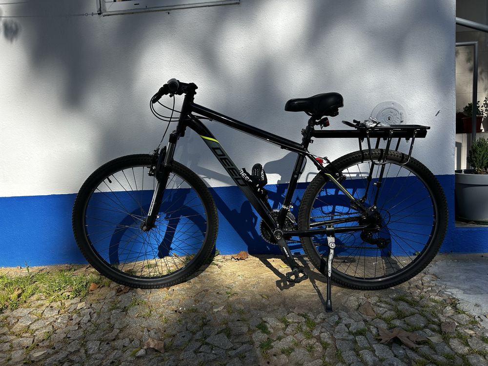 Bicicleta de cidade nova