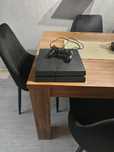Konsola Ps 4 yzuwana