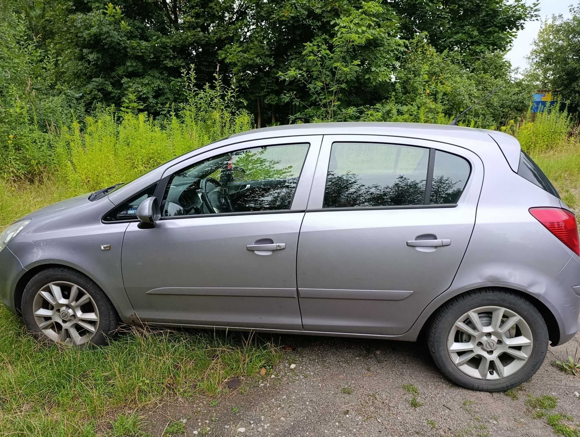 Opel Corsa D 1.2 Benzyna 2006