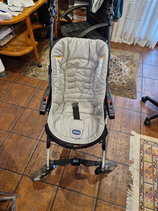 Carrinho de bebé Trio chicco