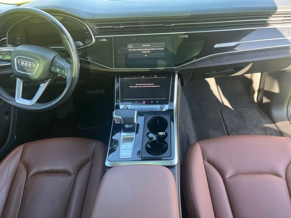AUDI Q8 55 TFSI QUATTRO -luksusowy suv w wersji coupe