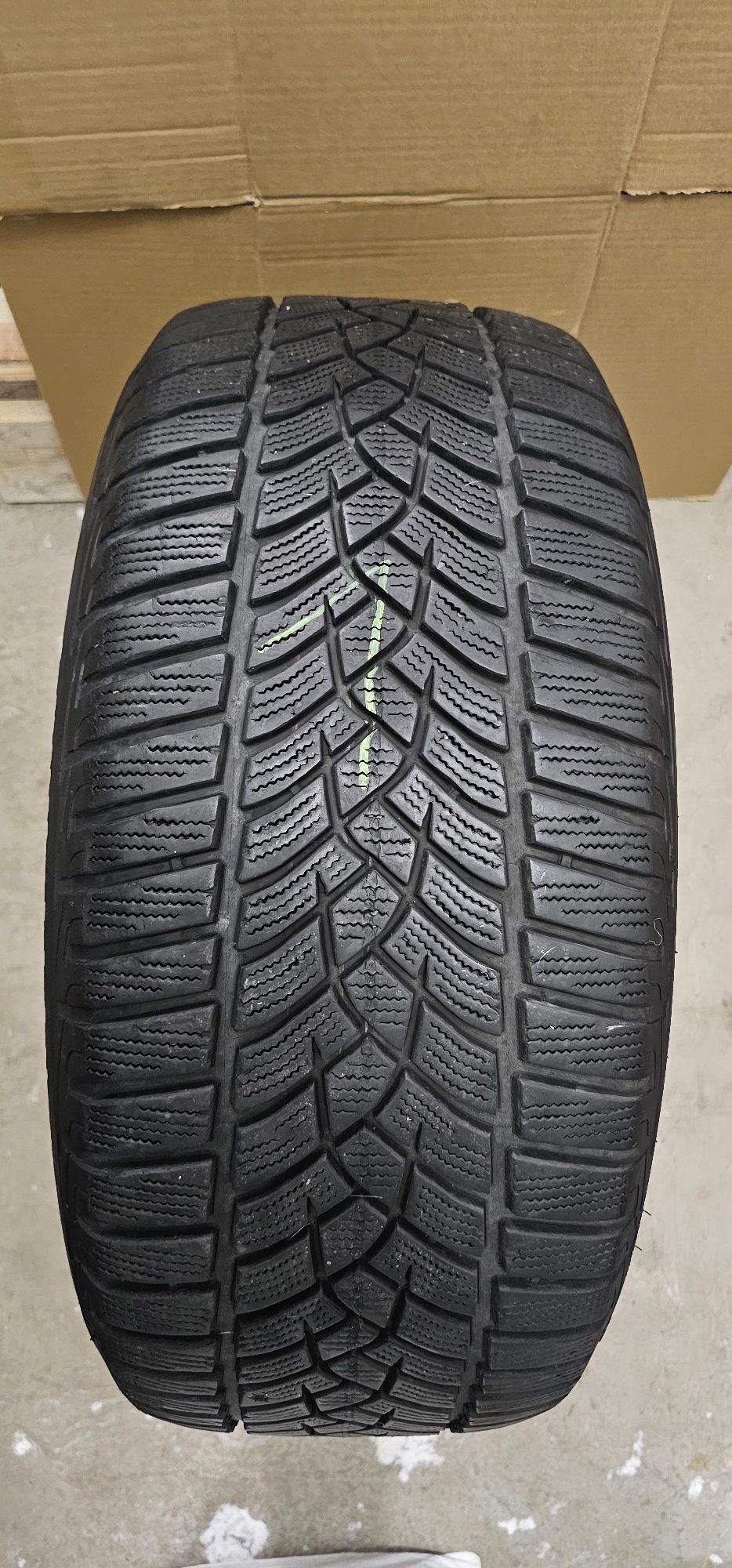 Opony zimowe GOODYEAR UltraGrip Performance+ 235/50 R17 100V 2019/2020