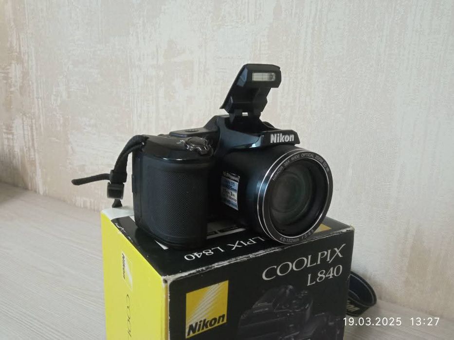 Продам Фотоапарат Nikon L840