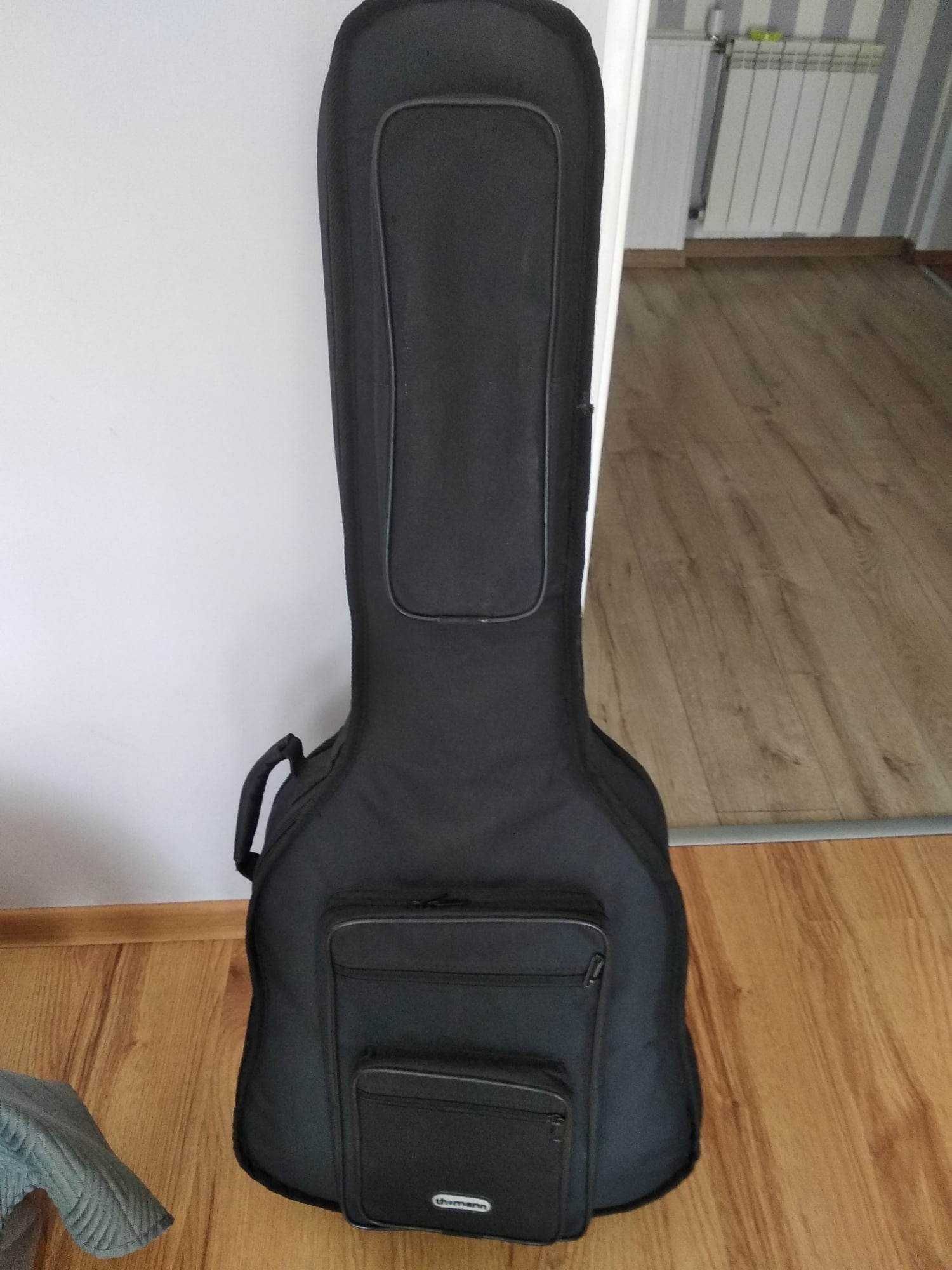 Gitara cygańska elektryczna