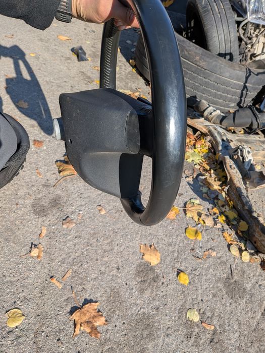 Руль r-design Volvo v50 кермо