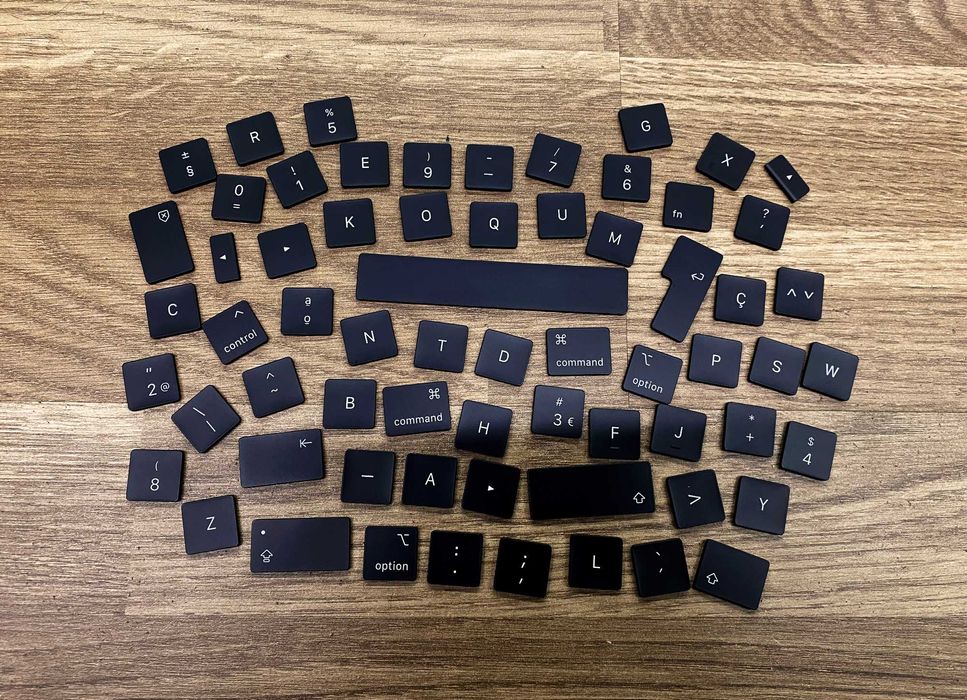 Keycaps / Teclas de substituição para MacBook Pro (A1989 / A1990)
