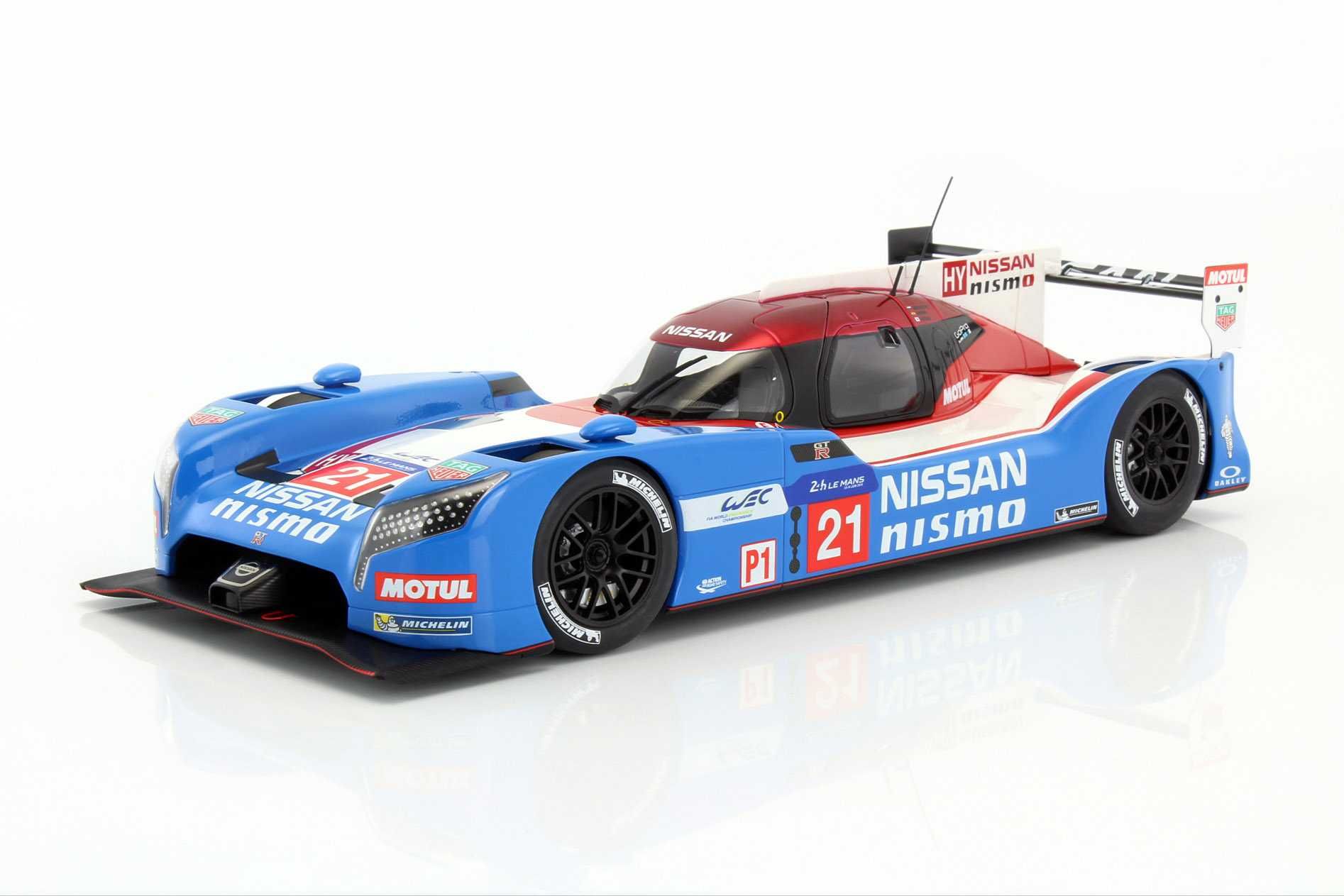 1:18 AUTOart Nissan GT-R LM Nismo #21 24h Le Mans 2015