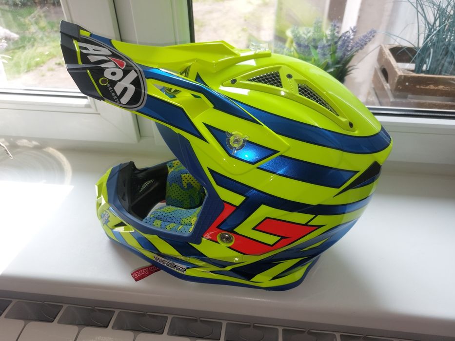 Kask Airoh Aviator 2.2 XS 53-54  950+50gram