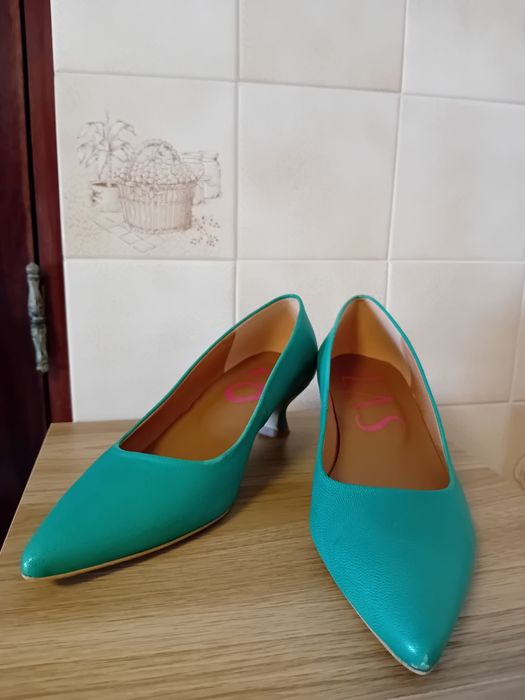 Sapatos Lolas – tamanho 38 – usados apenas uma vez