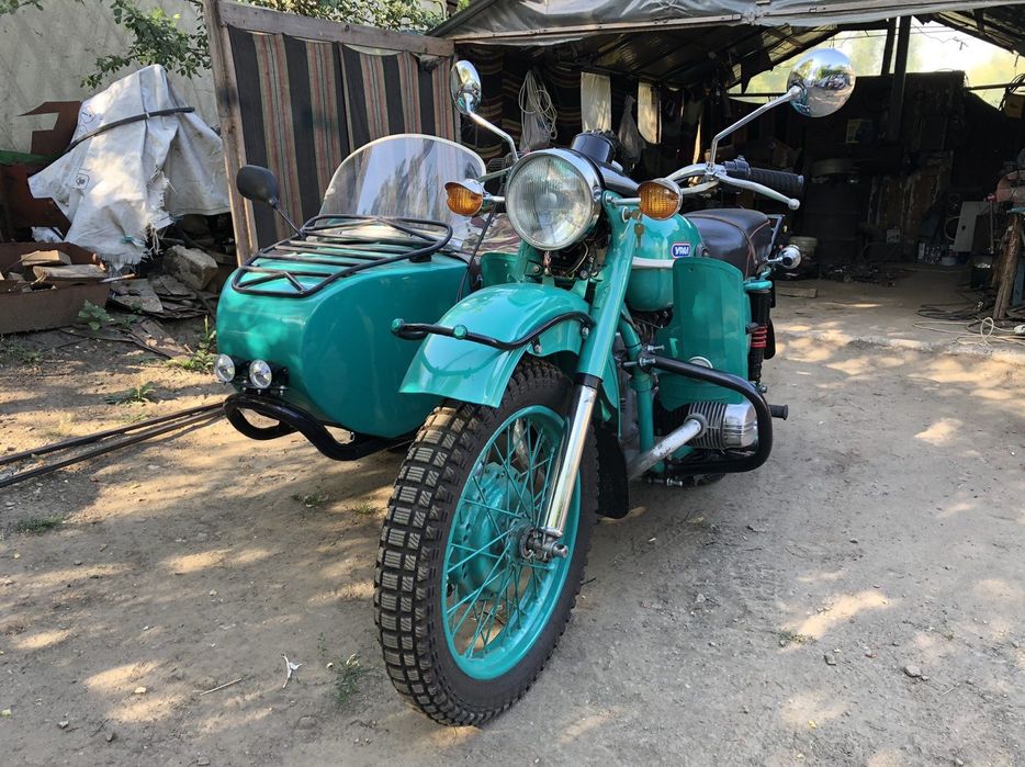 Продам мото Урал в отличном состоянии,после реставрации