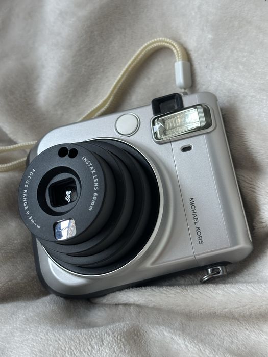 Fujifilm Instax Mini 70 Michael Kors Limited Edition