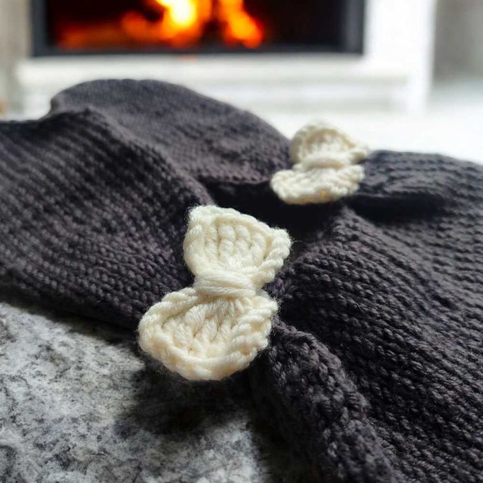 Ręcznie wykonana czapka królik z wełny merynosa - miękka, nie gryzie