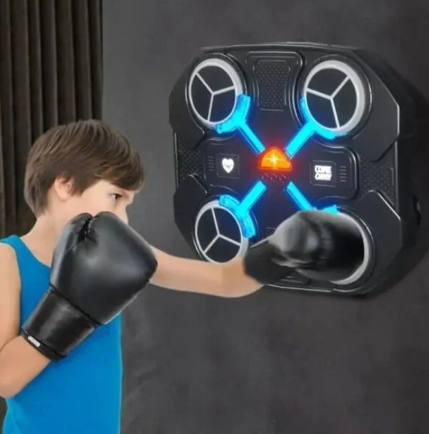 Тренувальний боксерський тренажер з музикою та підсвіткою 32х27.5 см