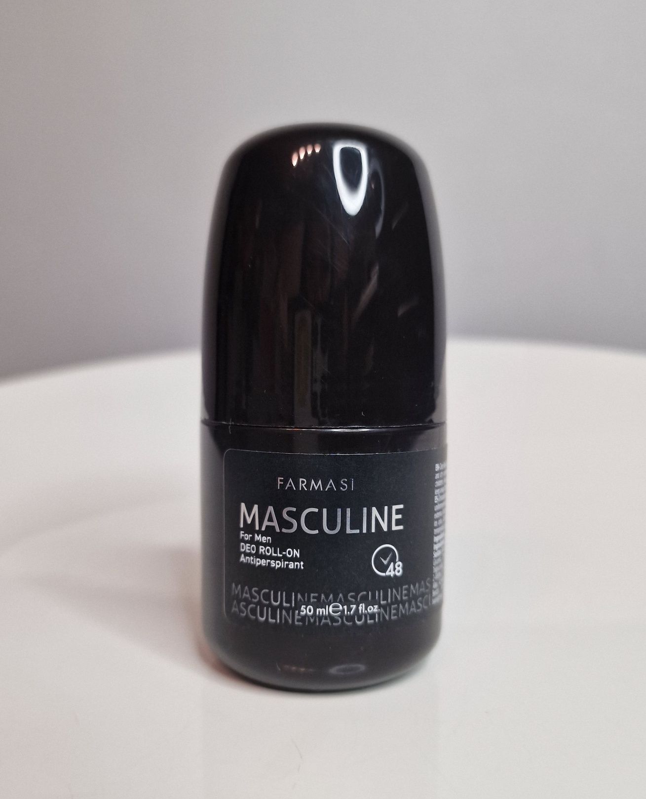 Antyperspirant w Kulce Sztyft Roll-on Masculine Ford Oud Wood Farmasi