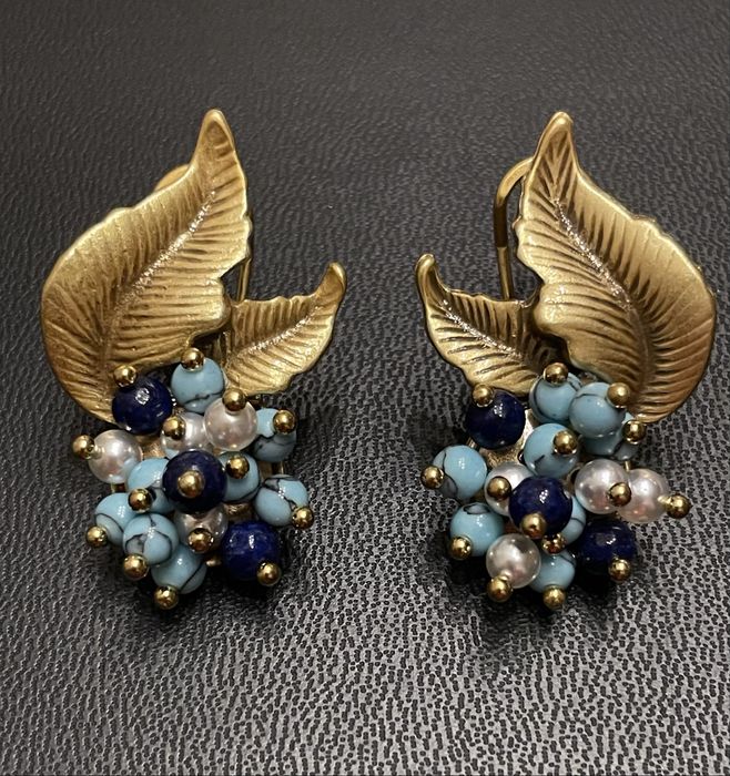 Сережки у вінтажному стилі