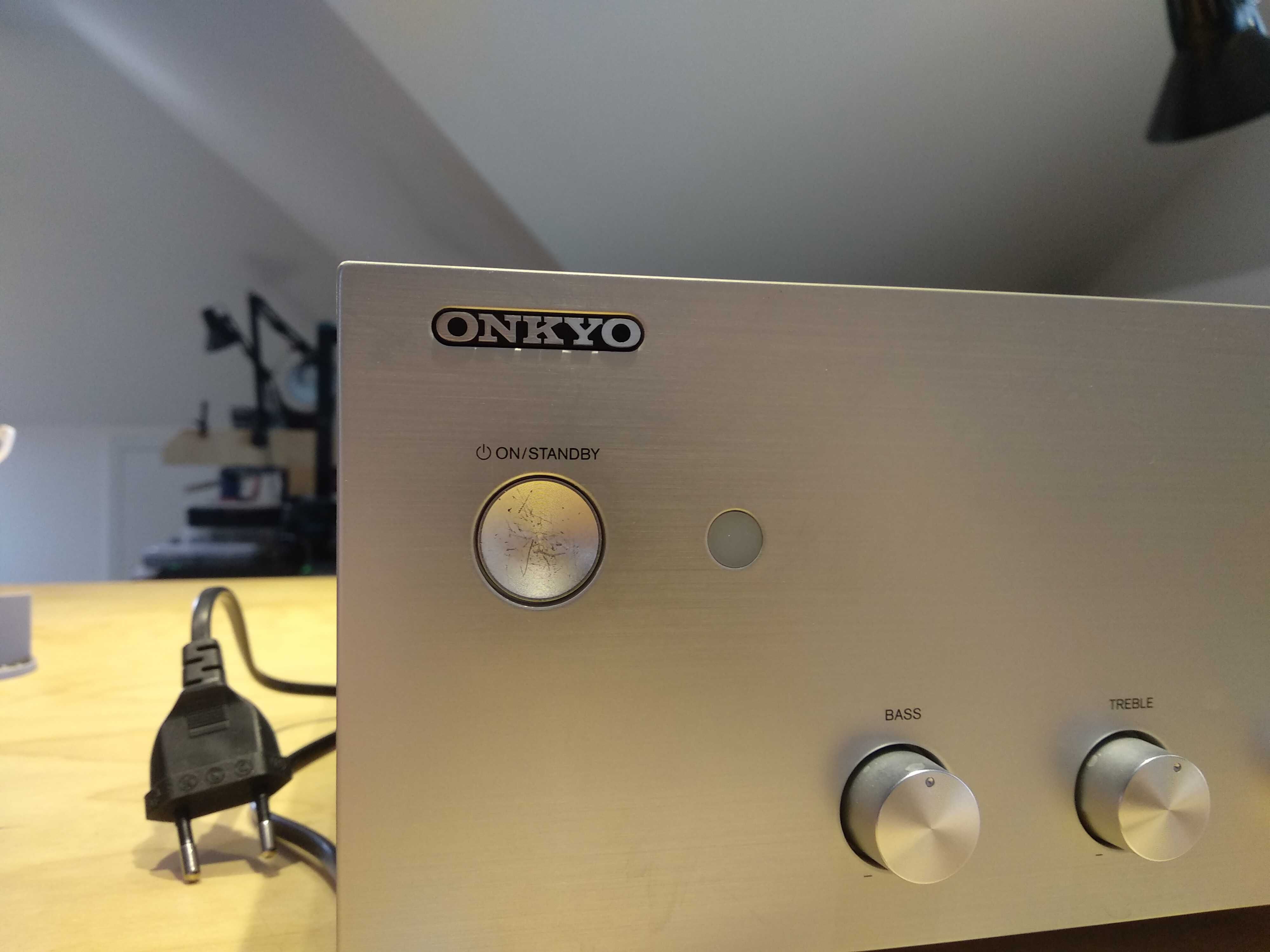 Інтегрований підсилювач Onkyo A-9010