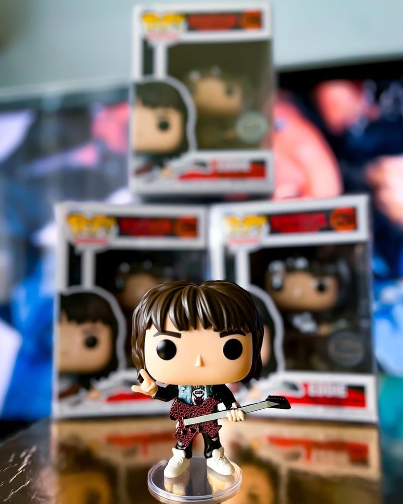 Funko pop stranger things Eddie очень странные дела Эдди