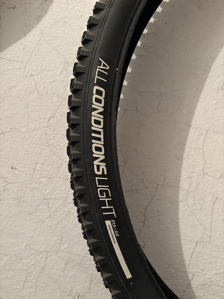 Sprzedam oponę rowerowa MTB Btwin All Conditions 27,5"X2,20