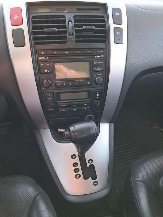 Hyundai Tucson в хорошому стані,  офіційний
