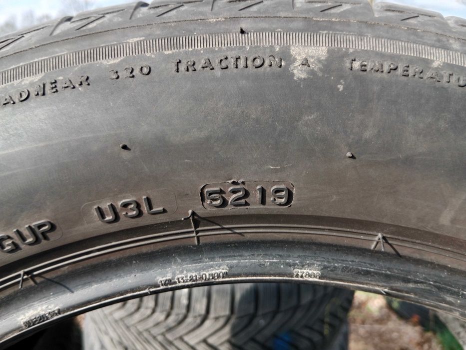 Opona używana letnia 225/55R17 Bridgestone Turanza T005 1szt.