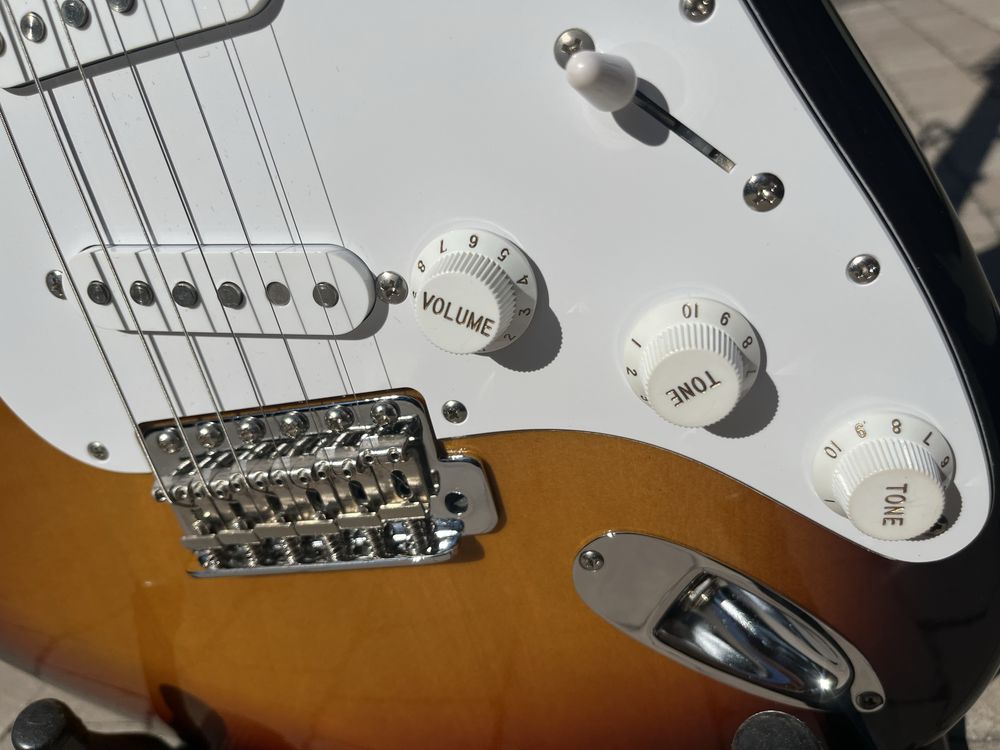 Fender Stratocaster  ST-STD Standard Series MIJ 2010