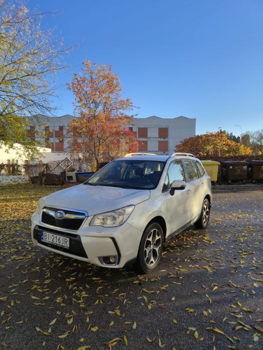Sprzedam Subaru Forester xt polski salon!