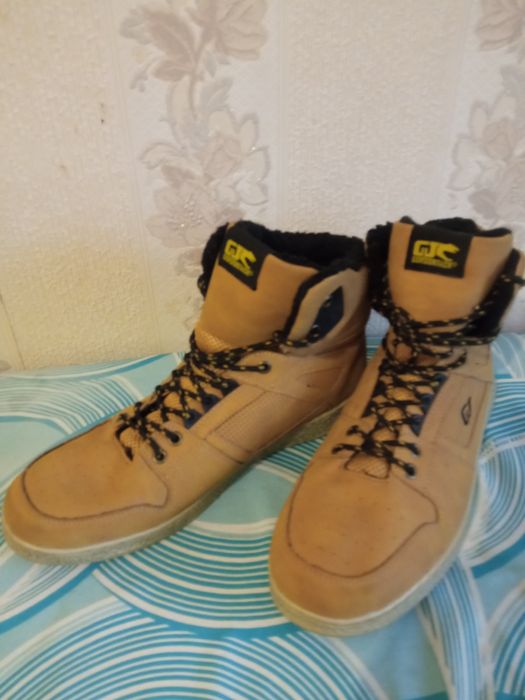 Ботинки мужские 46