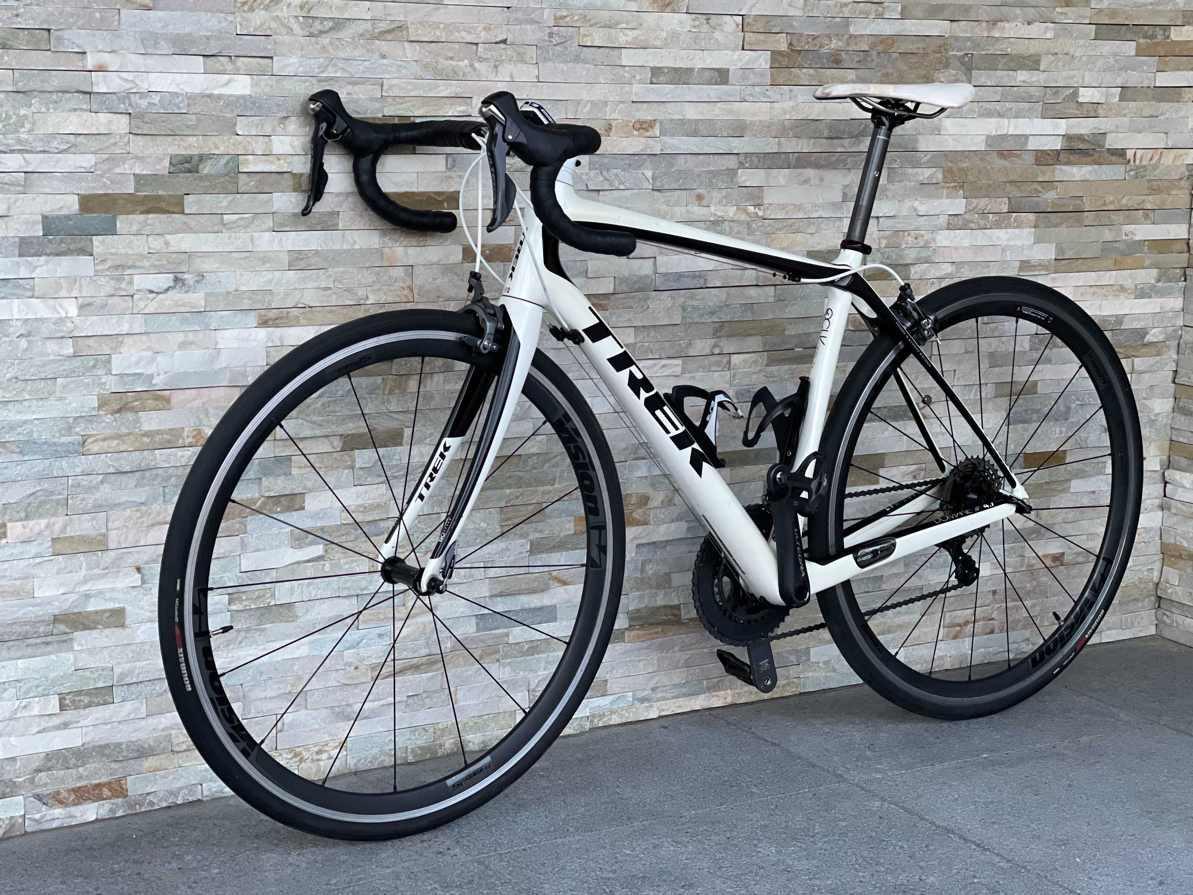 Trek Domane 4.7 Carbon