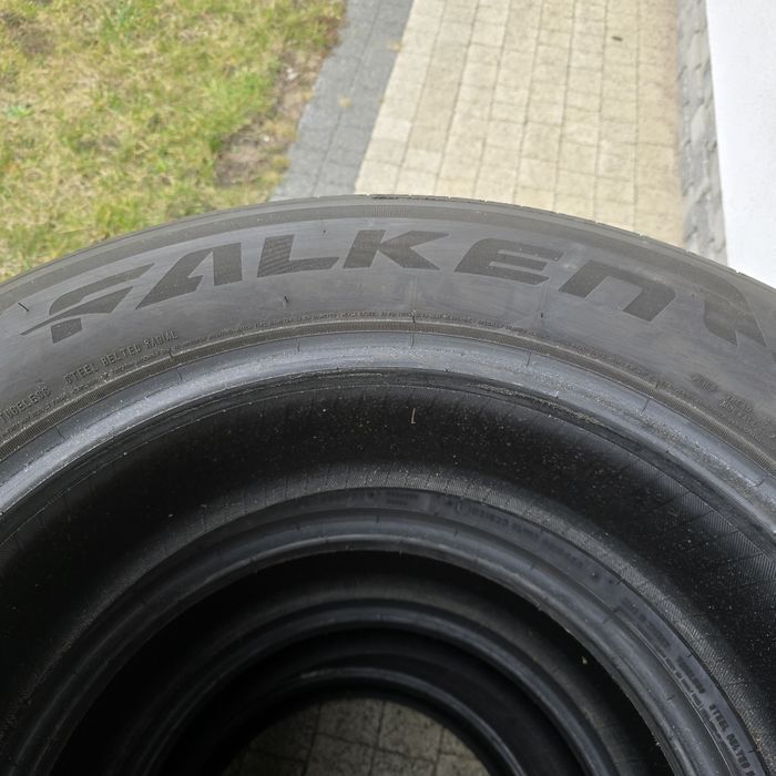 Opony Falken Azenis FK 520 235/60/18 107 W Extraload