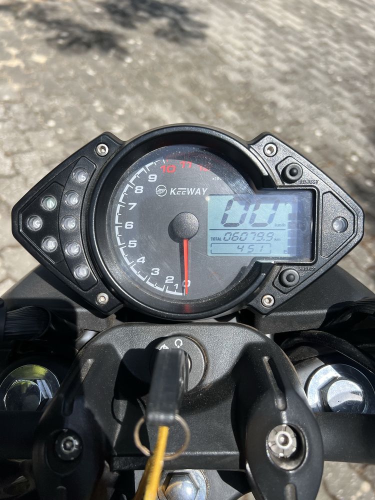 Keeway RKS 125  Semi-Nova