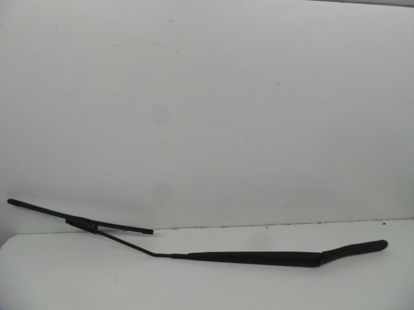 Haste / braço de escova limpa vidros frente direita RENAULT Clio IV (B