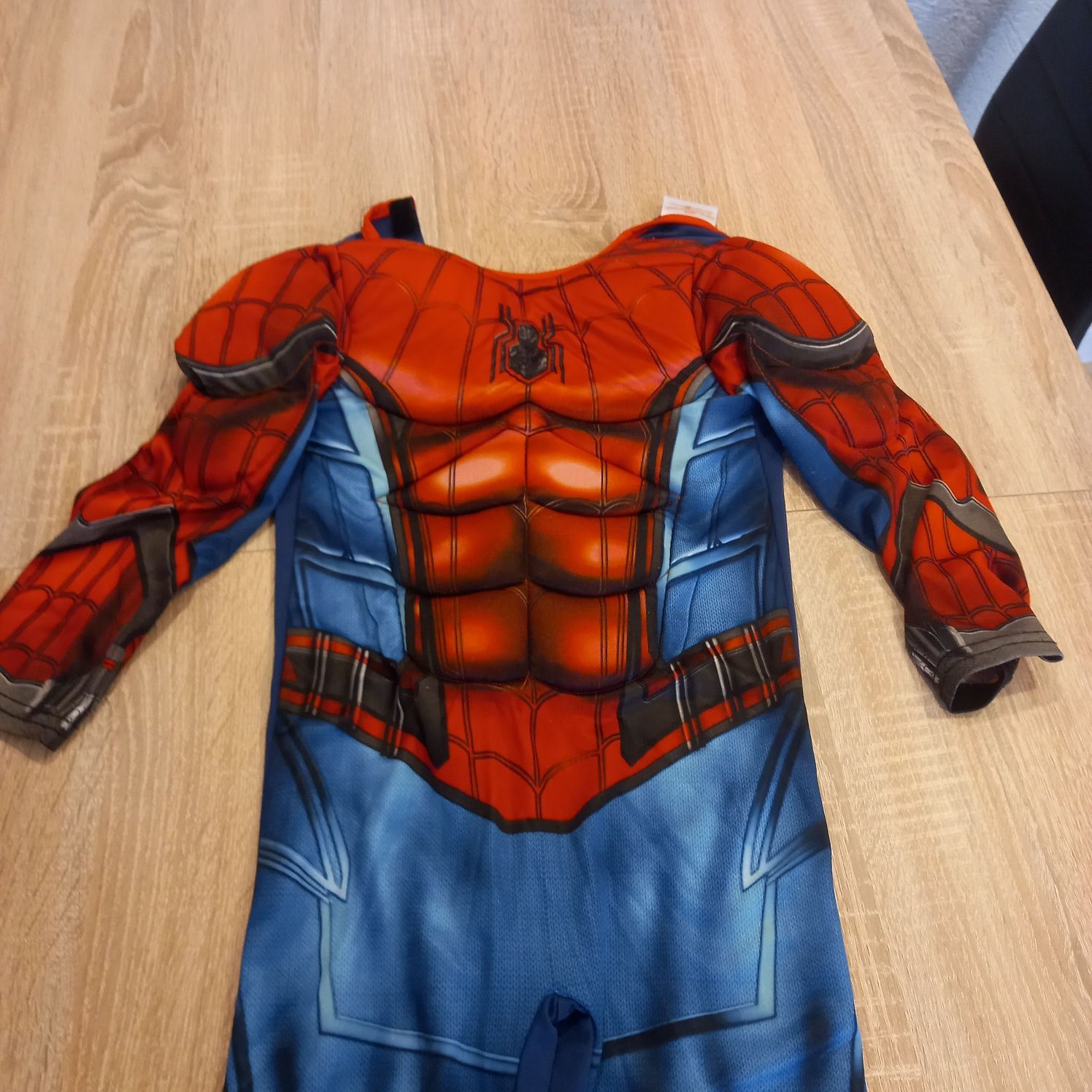 Stroj Spider-Man 5-6 lat z mięśniami! Bal przebierańców, karnawał.