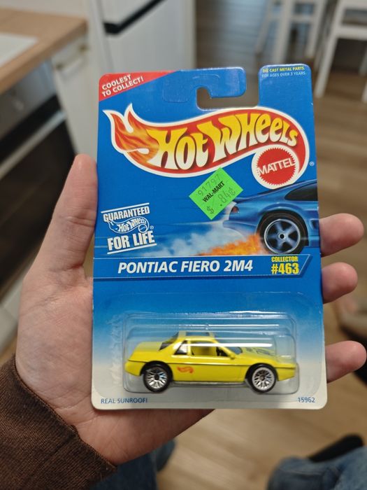Hot wheels pontiac Fiero 2m4 rocznik 1995