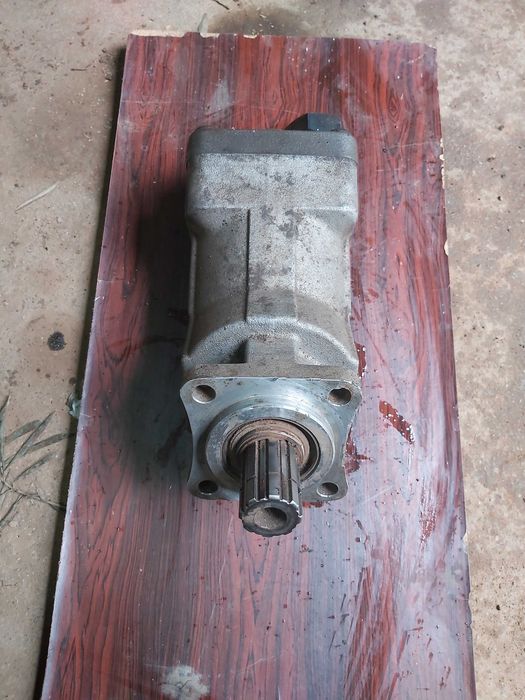 Bomba de oleo para equipamentos idralicos