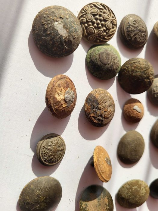 Guziki wojskowe polskie carskie pruskie