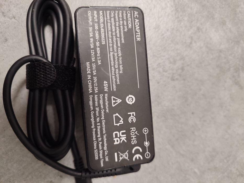 Ładowarka Adapter zasilacz tablet laptop 19,5V 3.34A