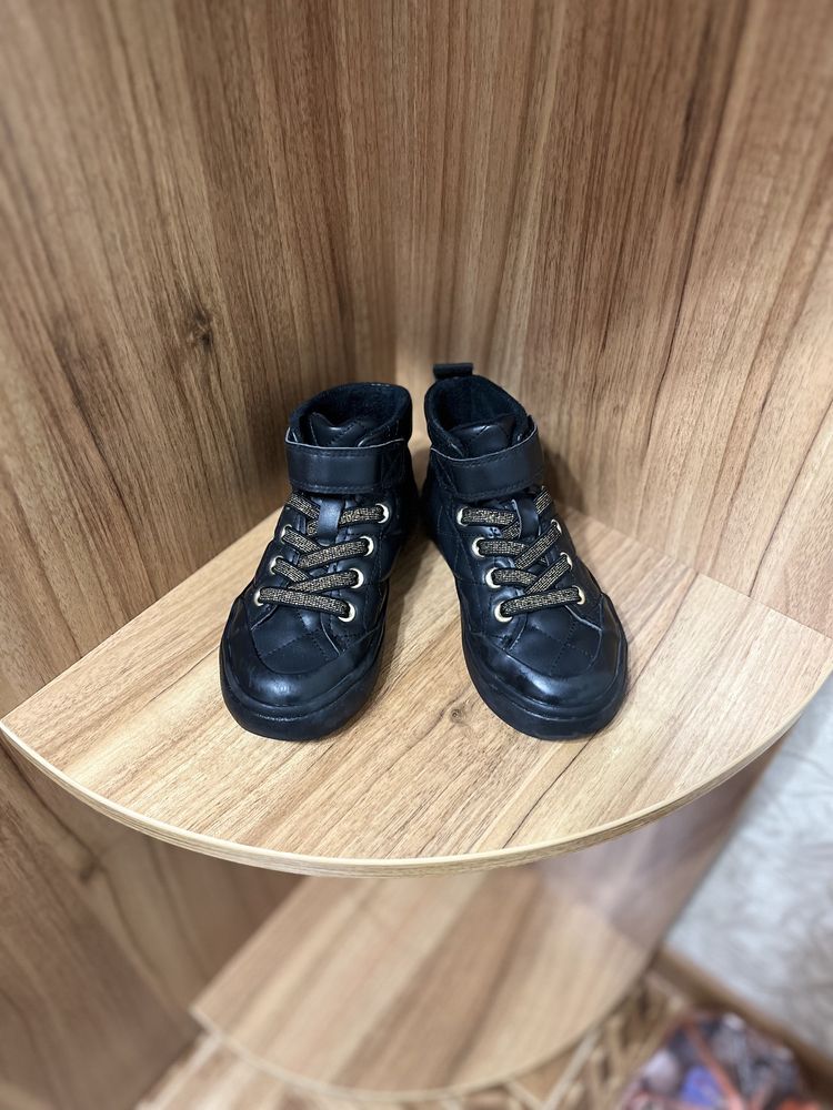 Кеди для дівчинки h&m 26-27р